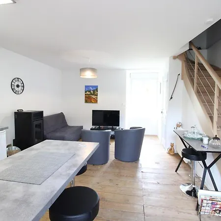 Cosy Au Coeur Du Parc Des Volcans D'auvergne, Ideal Pour Rando Et Detente, 4 Pers., 80m² - Fr-1-742-296 Casa vacanze Le Falgoux